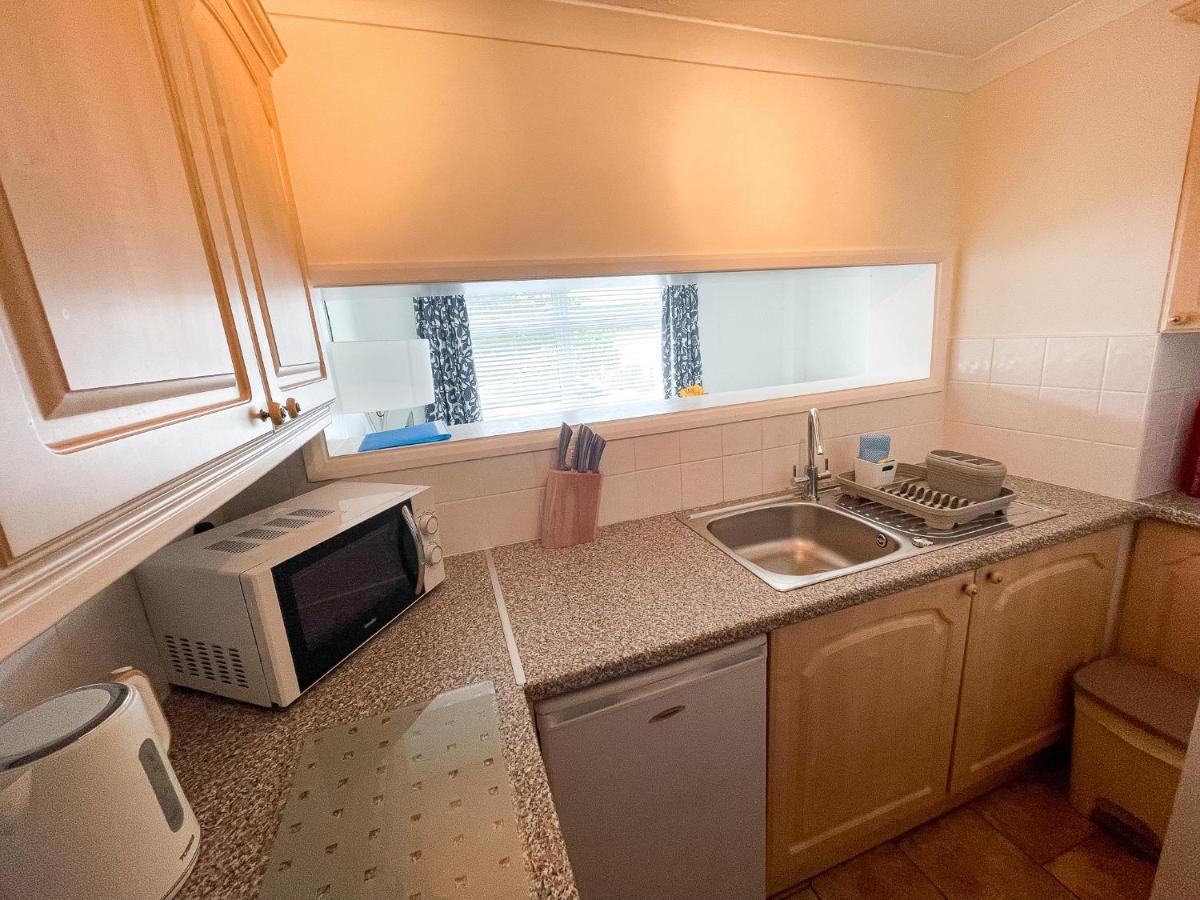 1 Chatsworth Riverscape Apartments - Riverview Apartment In Great Location With Free Parking Overlooking The Gannel Just A Short Walk From Newquays Incredible Beaches And Local Amenities New Quay Zewnętrze zdjęcie