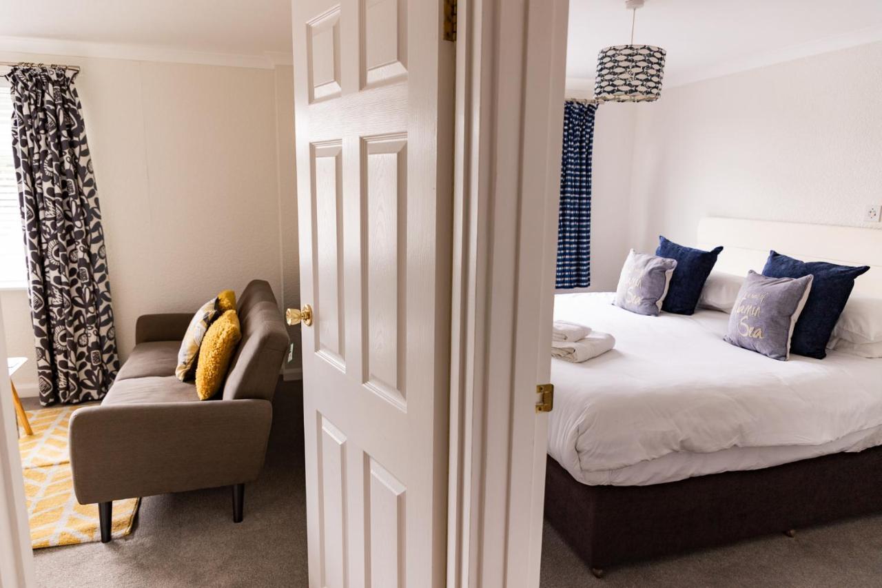 1 Chatsworth Riverscape Apartments - Riverview Apartment In Great Location With Free Parking Overlooking The Gannel Just A Short Walk From Newquays Incredible Beaches And Local Amenities New Quay Zewnętrze zdjęcie