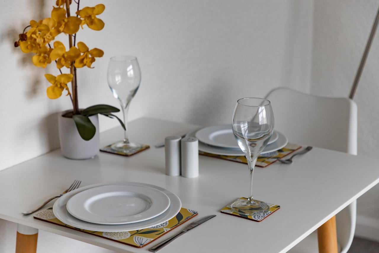 1 Chatsworth Riverscape Apartments - Riverview Apartment In Great Location With Free Parking Overlooking The Gannel Just A Short Walk From Newquays Incredible Beaches And Local Amenities New Quay Zewnętrze zdjęcie