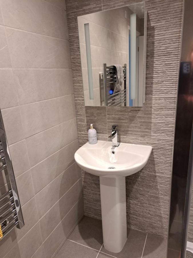1 Chatsworth Riverscape Apartments - Riverview Apartment In Great Location With Free Parking Overlooking The Gannel Just A Short Walk From Newquays Incredible Beaches And Local Amenities New Quay Zewnętrze zdjęcie
